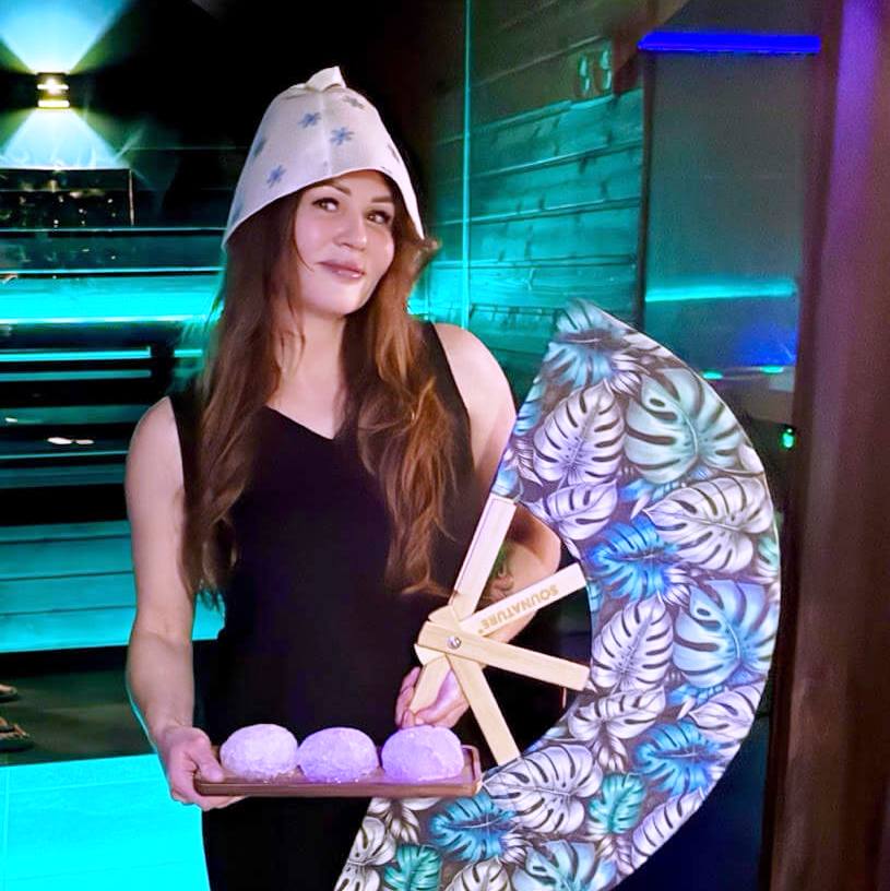 Od zwykłego przebywania w saunie do prawdziwego rytuału – jak profesjonalny seans zmienia doświadczenie sauny